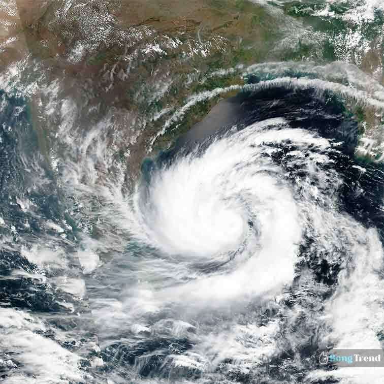 Super Cyclone,Cyclone,Weather Update,Cyclone Yash,ঘূর্ণিঝড়,সাইক্লোন,আবহাওয়ার খবর,Super Cyclone Yash coming towards bengal