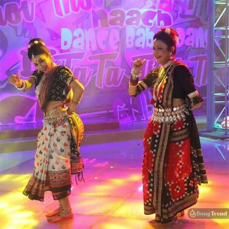Sarbajaya Serial Debashree Roy Sanghamitra Talukdar Dance photos viral,Sarbajaya,Debashree Roy,Sanghamitra Talukdar,Debashree Roy Dancingদেবশ্রী রায়,সঙ্ঘমিত্রা তালুকদার,বাংলা সিরিয়াল,সর্বজয়া