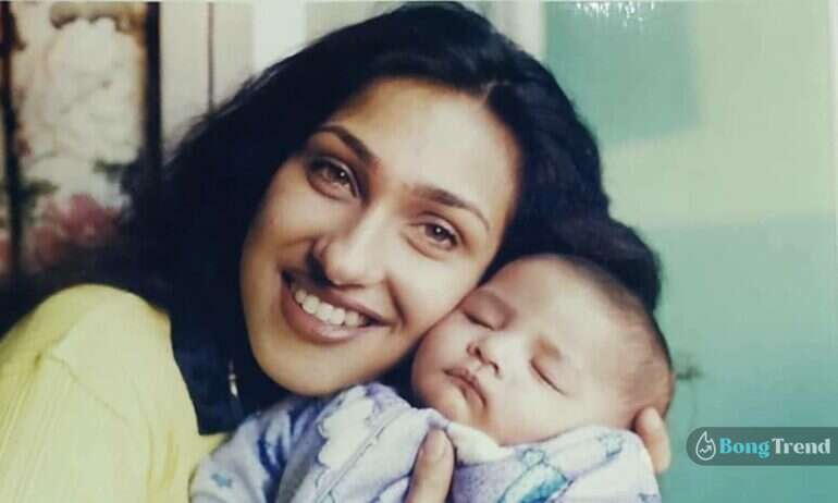 rituparna with her son