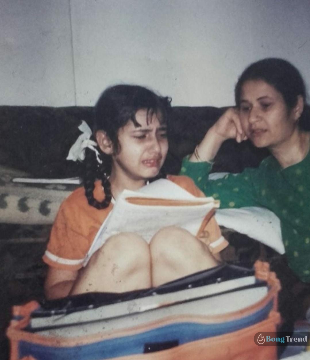 Childhood Photo,ছোটোবেলার ফটো,Fatima Sana Shaikh,ফতিমা সানা শেখ,Bollywood Actress,বলিউড অভিনেত্রী,Social Media,সোশ্যাল মিডিয়া,Viral,ভাইরাল