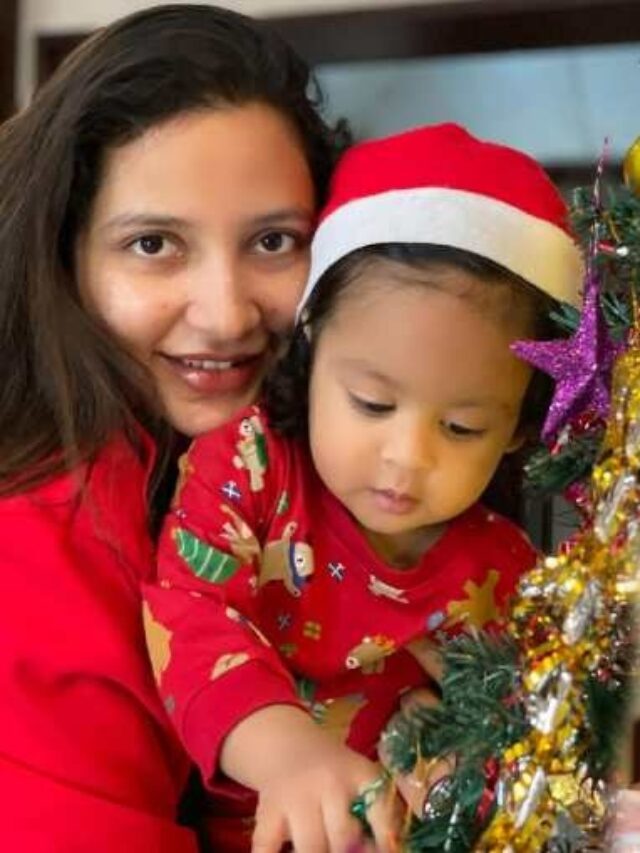 cropped-Yuvaan-in-Christmas-2.jpg