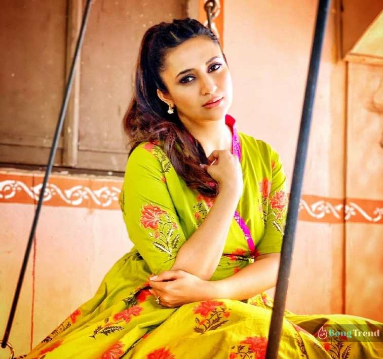 Divyanka Tripathi,Bollywood Casting Couch,Casting Couch,Ye Hai Mohabbatein,Hindi Serial Actress,দিব‍্যাঙ্কা ত্রিপাঠী,টেলিভিশিন অভিনেত্র্রী দিব‍্যাঙ্কা ত্রিপাঠী,কাস্টিং কাউচ,বলিউডের  নোংরামি
