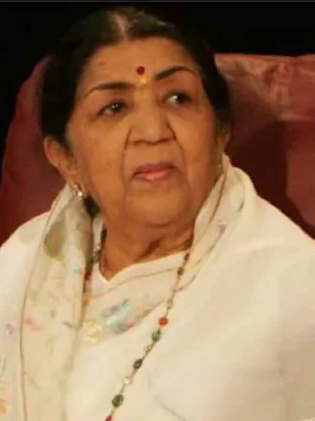 cropped-Lata-Mangeshkar-died-at-the-age-of-92.jpg