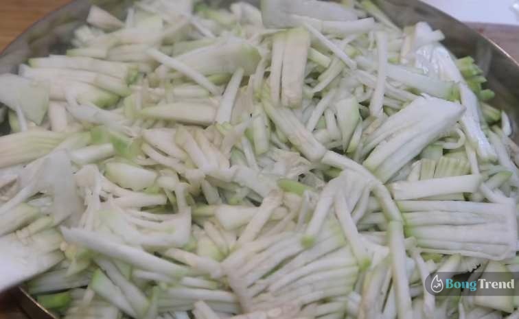 Lau Recipe,Dudh Lau,Dudh Lau Recipe,Bengali Traditional Dudh Lau Recipe,লাউ,লাউয়ের রেসিপি,দুধ লাউ,দুধ লাউয়ের রেসিপি,অক্ষয় তৃতীয় স্পেশাল রান্না,রান্নাবান্না,Bengali Traditional Recipe