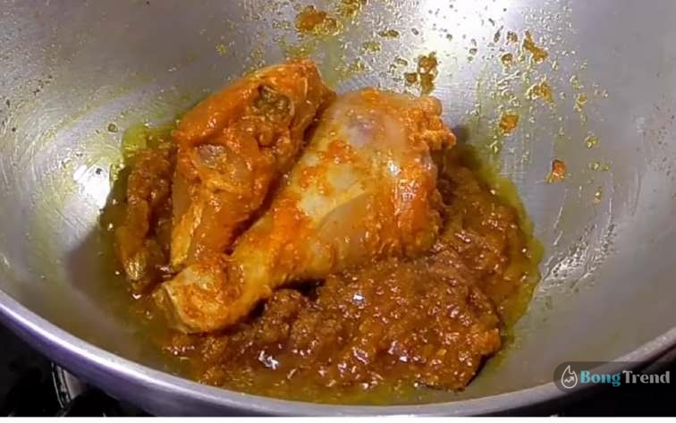 Chicken Kala Bhuna Recipe
