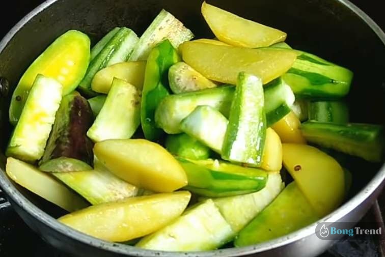 Bata Fish Jhol Recipe,Bata Fish Jhol with Vegetable,Bata Macher jhol,বাটা মাছের ঝোল রান্না,বাটা মাছের রেসিপি,মাছের ঝোল,সবজি দিয়ে মাছের ঝোল