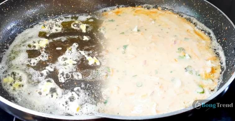 10 Minute Breakfast Butter Garlic Egg Paratha Recipe