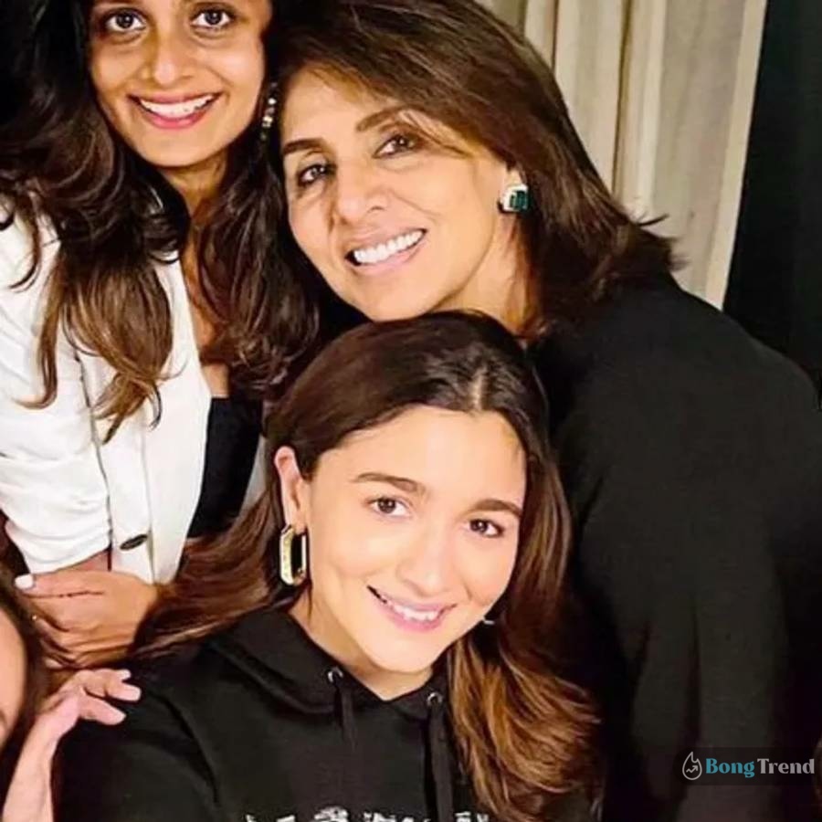 Neetu Kapoor and Alia Bhatt