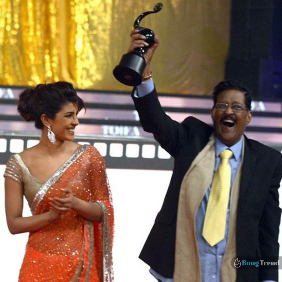 Priyanka Chopra with her father 