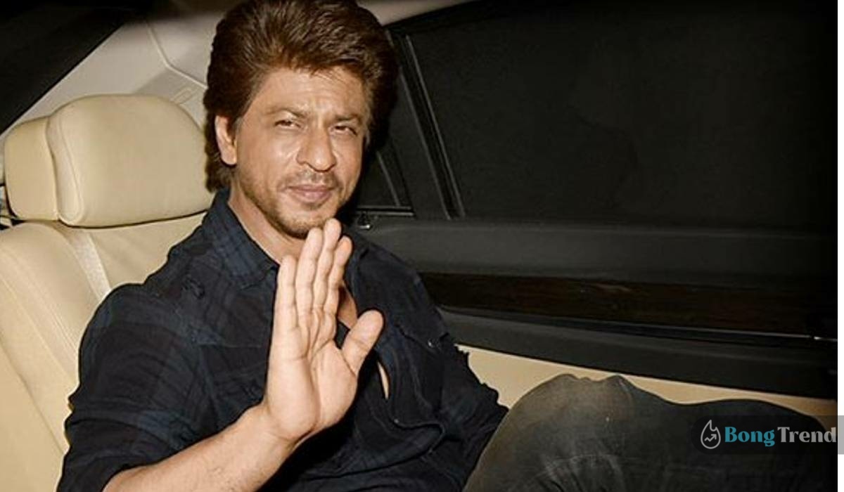 Shah Rukh Khan in his car
