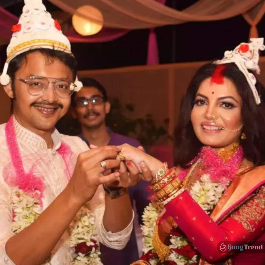 Indranil Mallick with wife