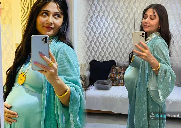 Swastika Mukherjee shares photo with baby bump