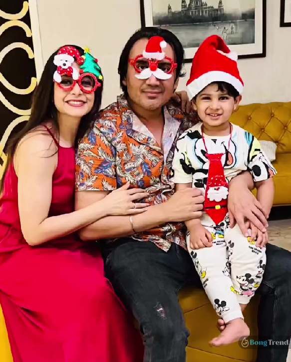 টলিউড অভিনেত্রী,Tollywood Actress,কোয়েল মল্লিক,Koel Mallick,বড়দিন,Christmas,ভাইরাল ভিডিও,Viral Video,সোশ্যাল মিডিয়া,Social Media