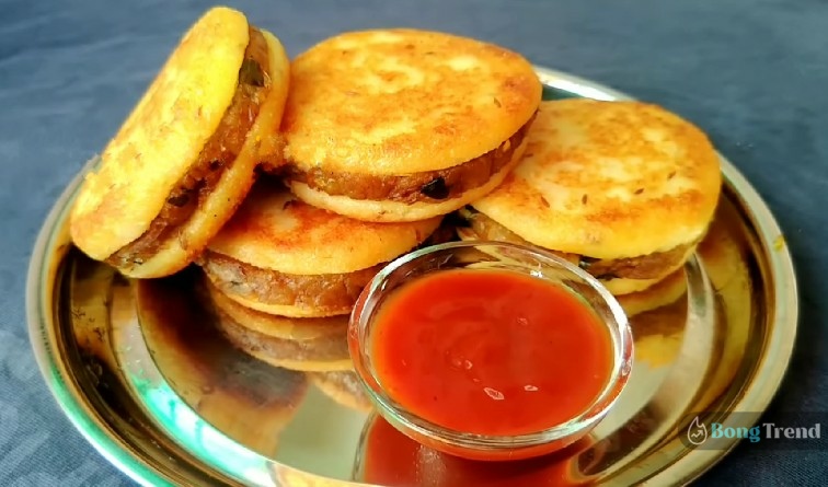 Less Oil Breakfast Suji Alu Burger Recipe