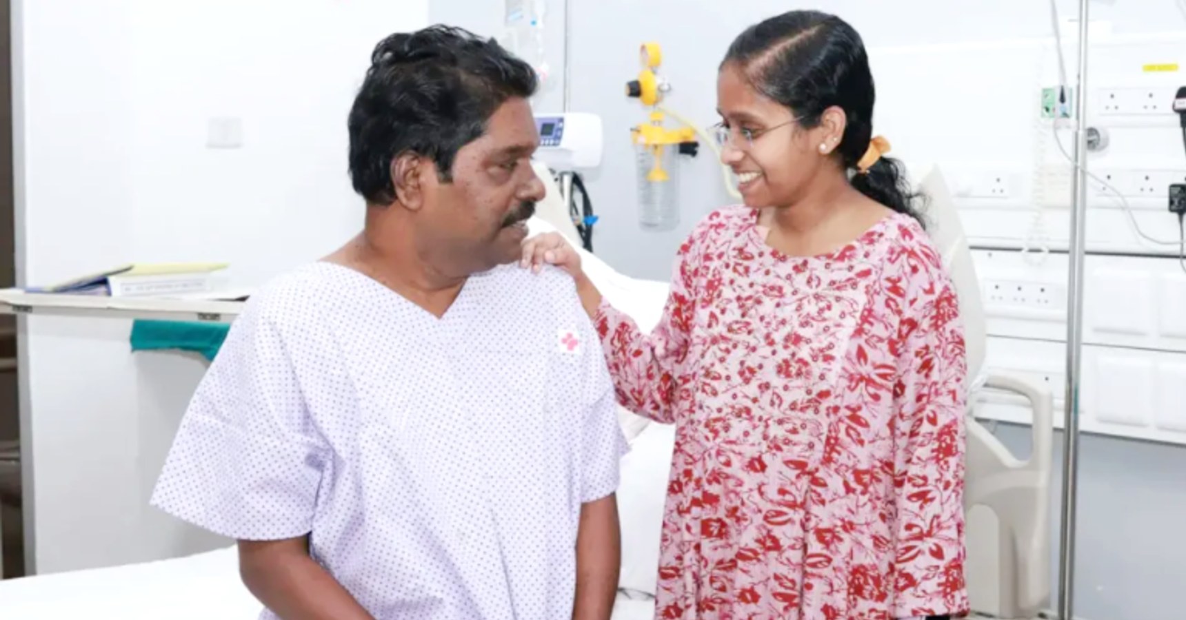 17 year old Devananda donates her liver to save her father