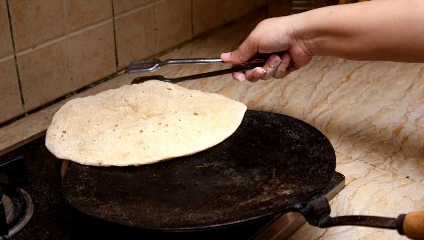 Cleaning Dirty Roti Tawa easyly tips