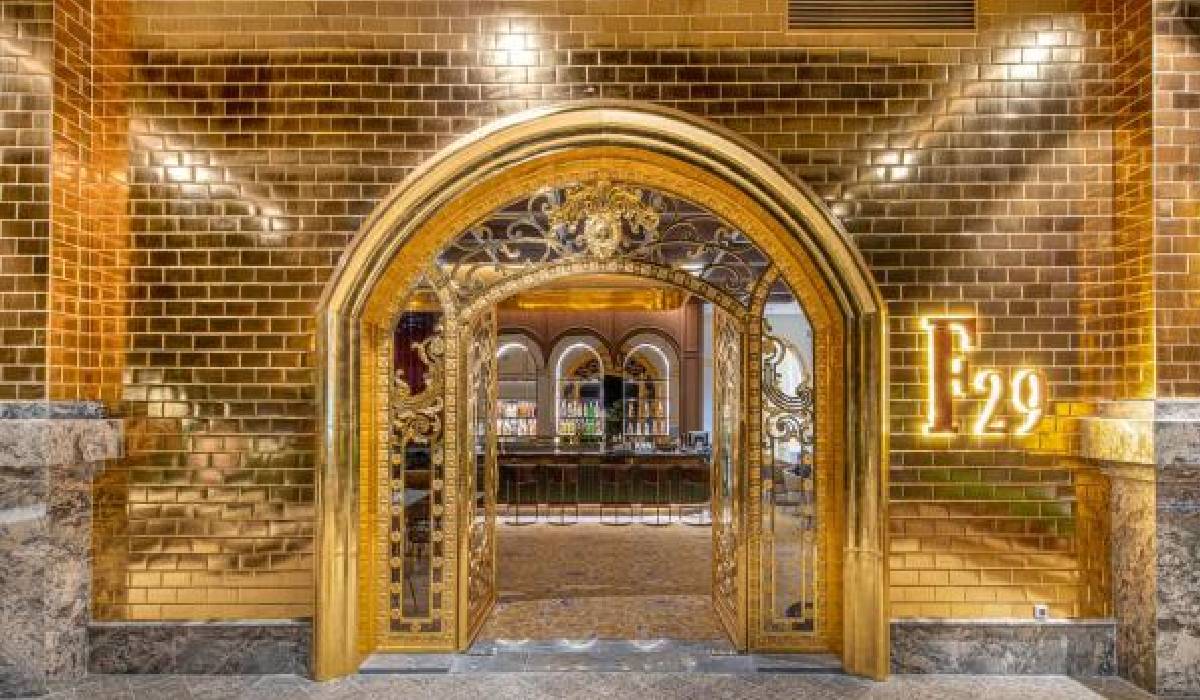 Dolce Hanoi Golden Lake, World's first gold hotel 