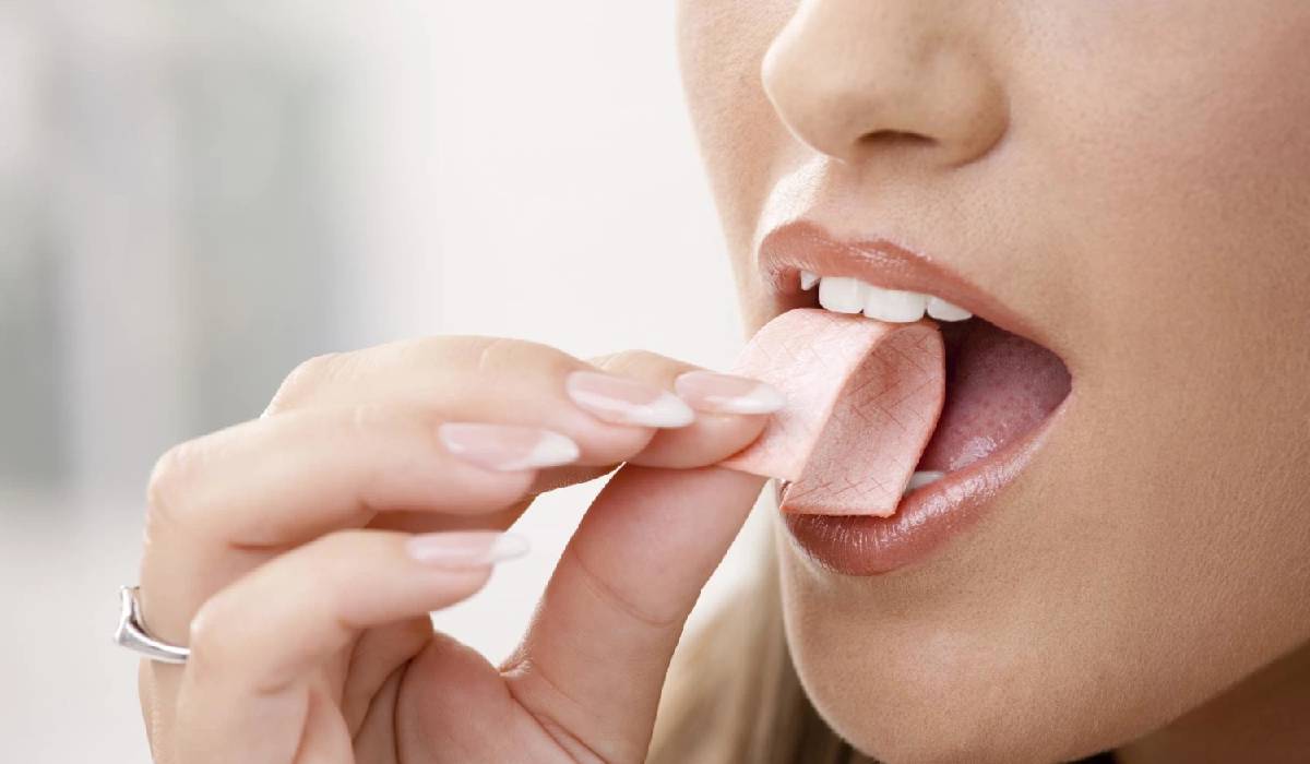 Banned foods, Chewing gum