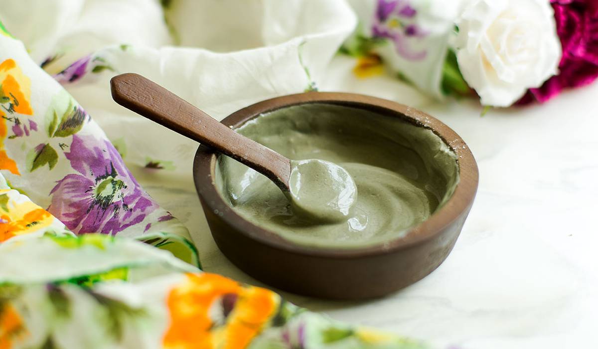 Green french clay face mask