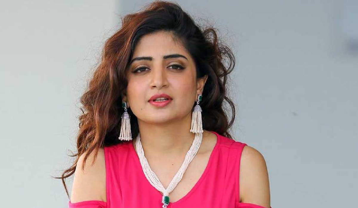 Poonam Kaur, Poonam Kaur disease