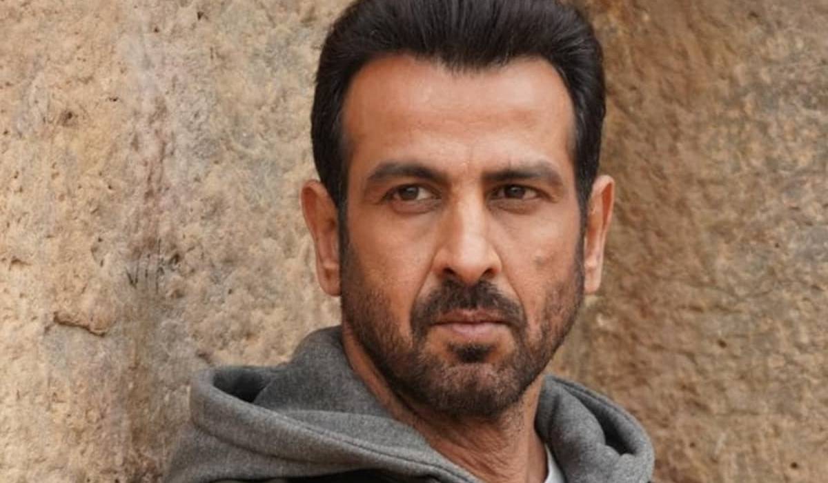 Ronit Roy, Ronit Roy fees