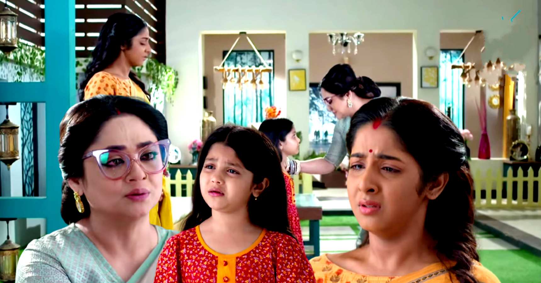 Anurager Chhowa serial audience praise Rupa's outstanding acting