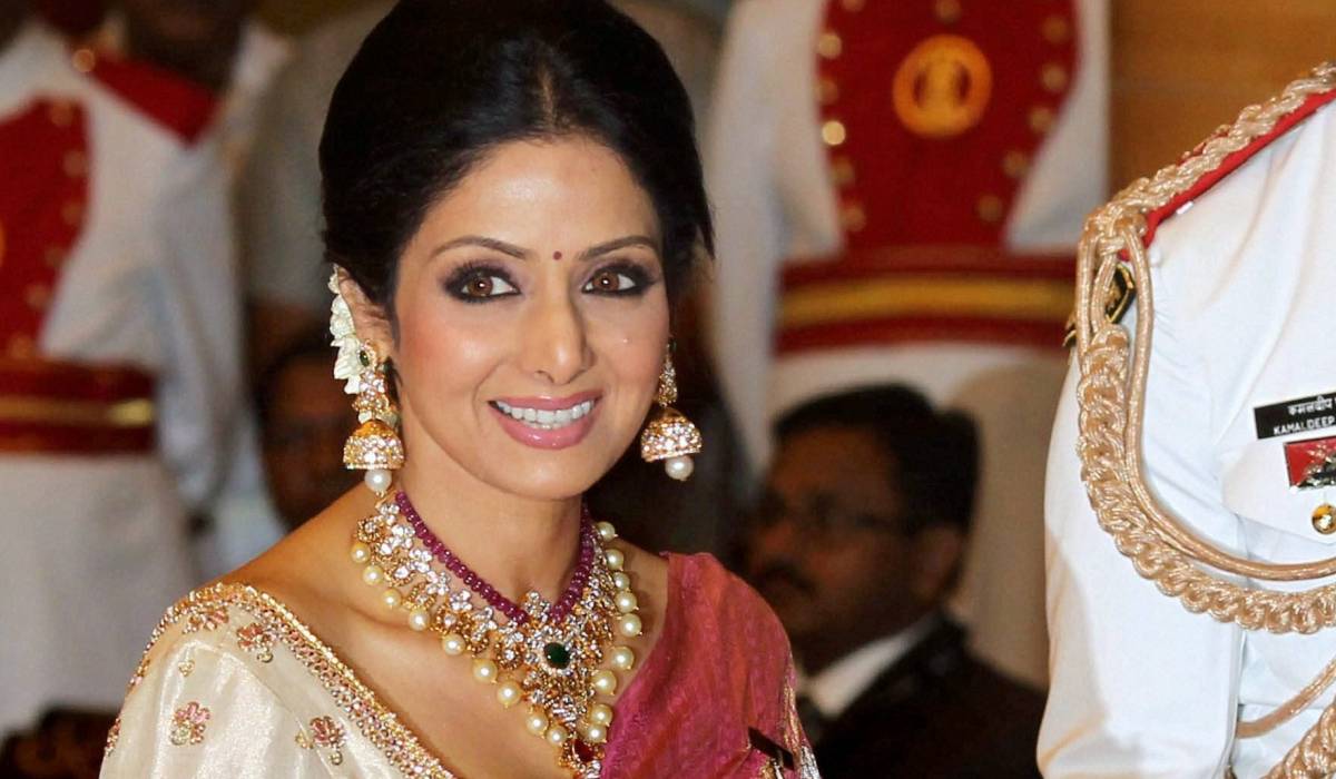 Sridevi, Bollywood stars who could not see their last movie