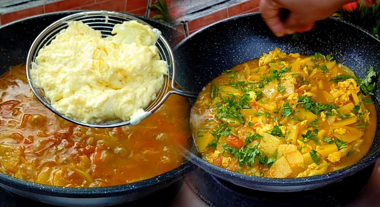 Egg on Boiling Water Egg Potato Curry Recipe