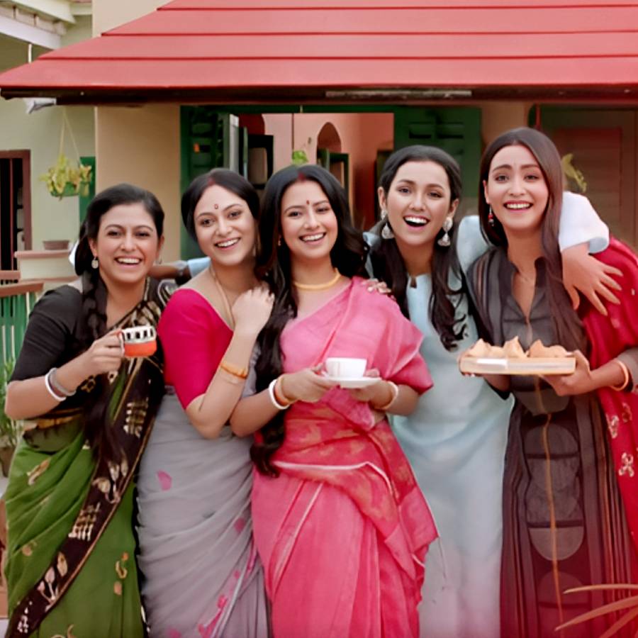 Manali Dey Sneha Chatterjee Basabdatta Chatterjee, Manali Dey scared of becoming a mother