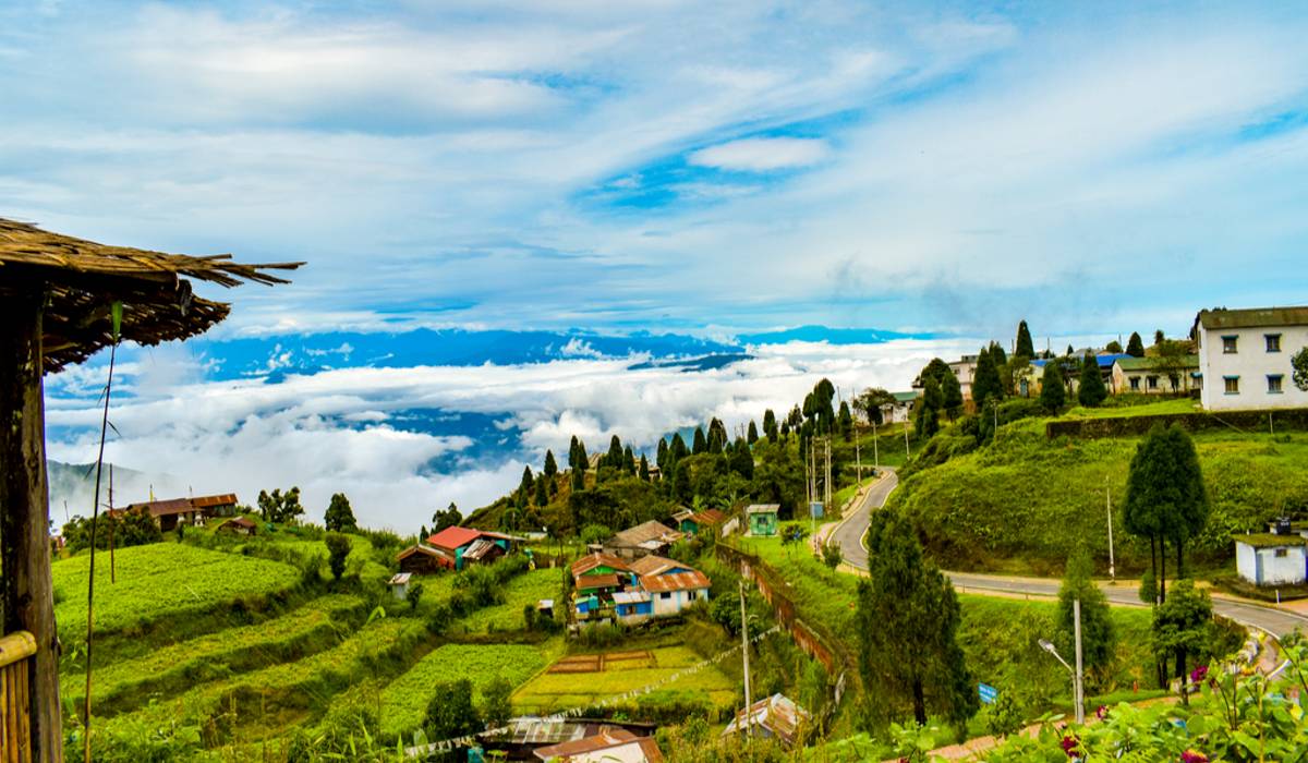 Mountain travel destination, Bagora village in Kurseong