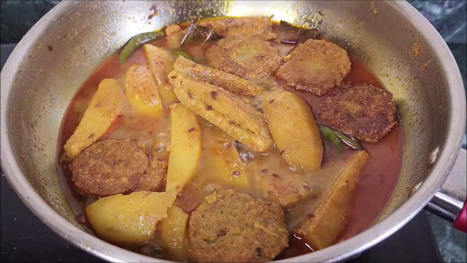 Mugdal Kachkola Veg Curry Recipe 