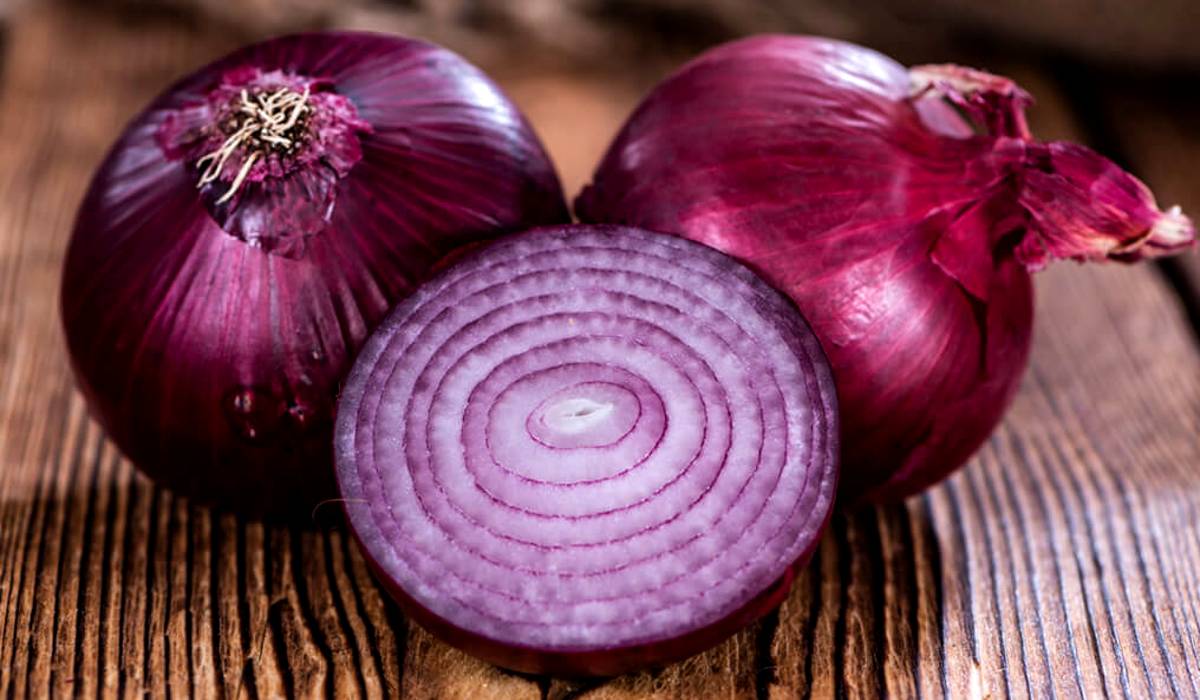 Onion, Onion juice for hair