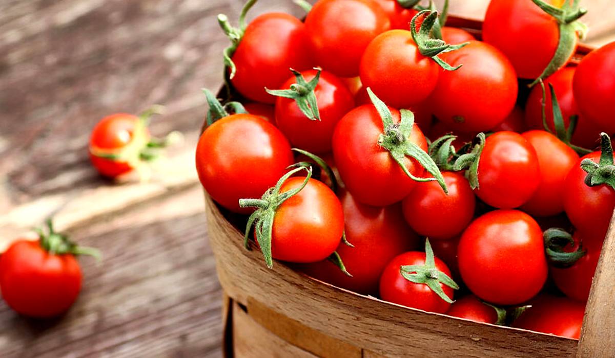 Tomatoes, Tomato facial, Tomato for skin care