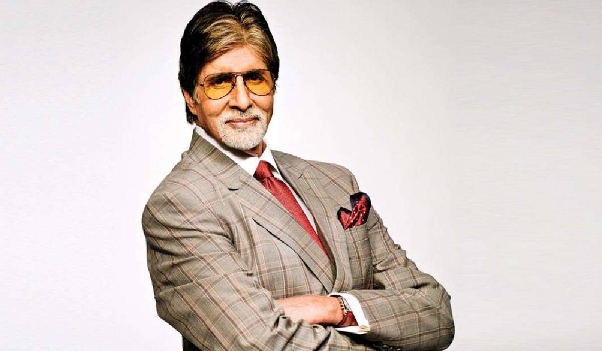 Amitabh Bachchan, Bollywood actors who can fly aeroplane