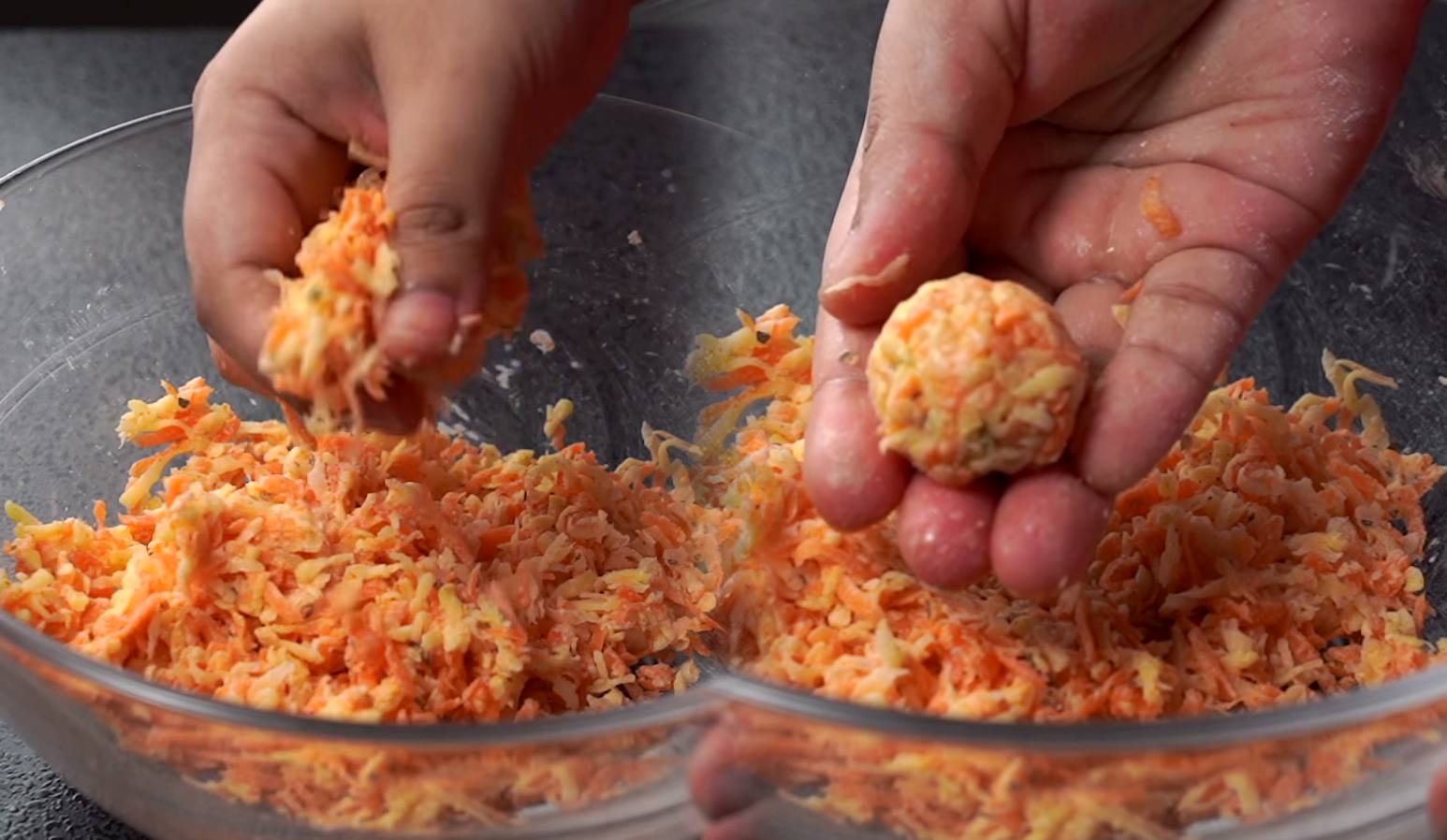 Evening Snacks Potato Carrot Pakora Recipe