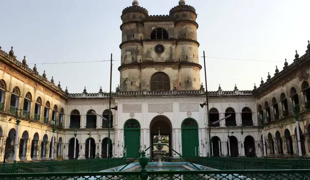 Hooghly Imambara, Travel destination in Hooghly