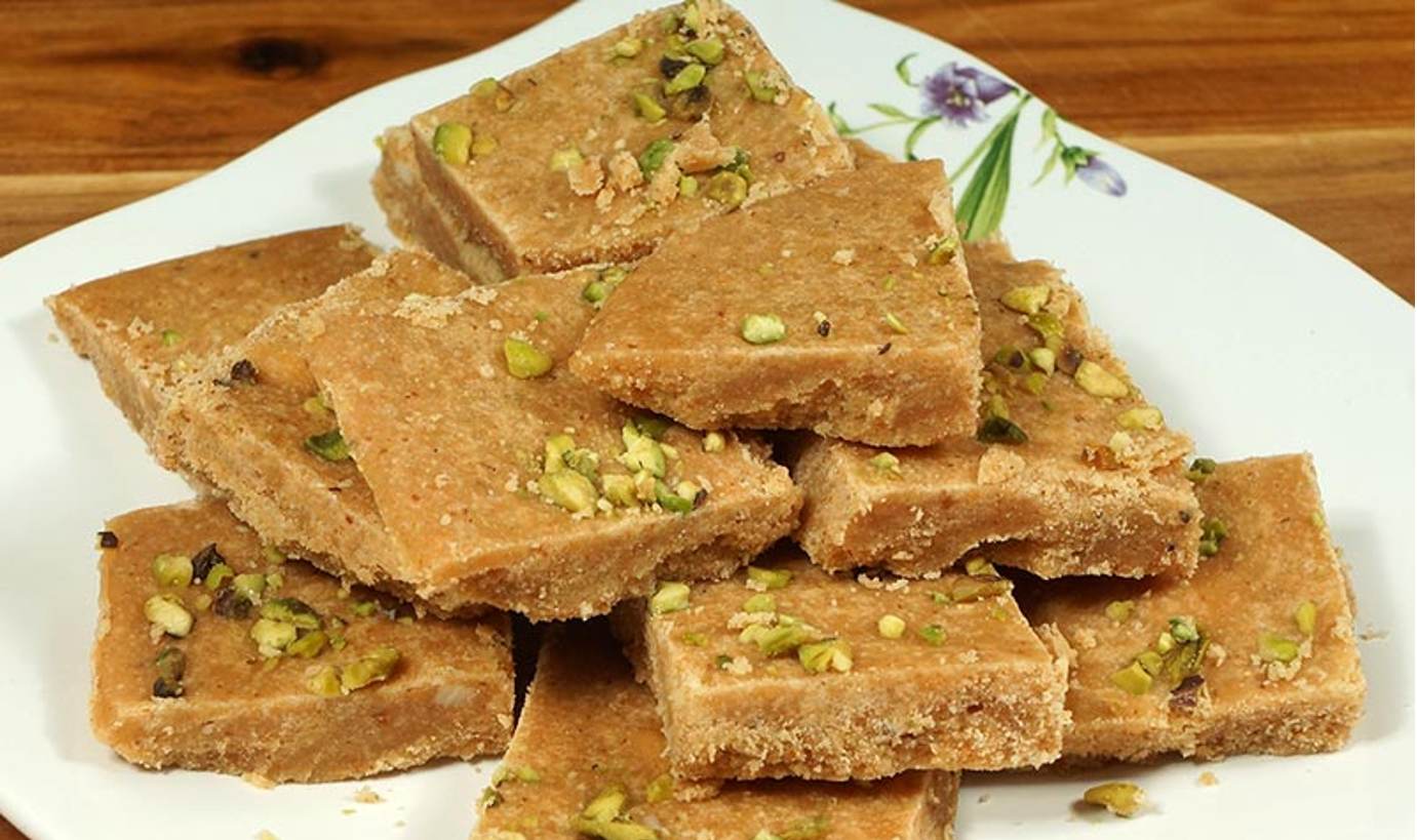 How to make Besan Barfi Cooking Recipe