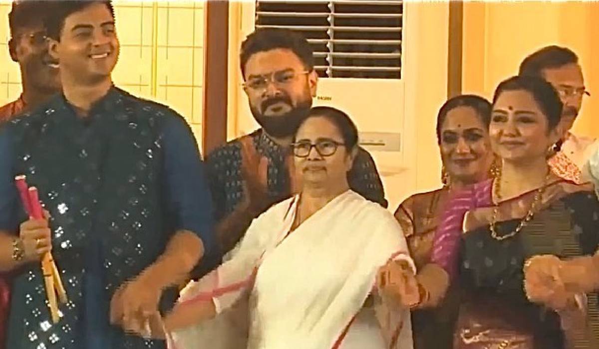 Mamata Banerjee and Dibyojyoti Dutta