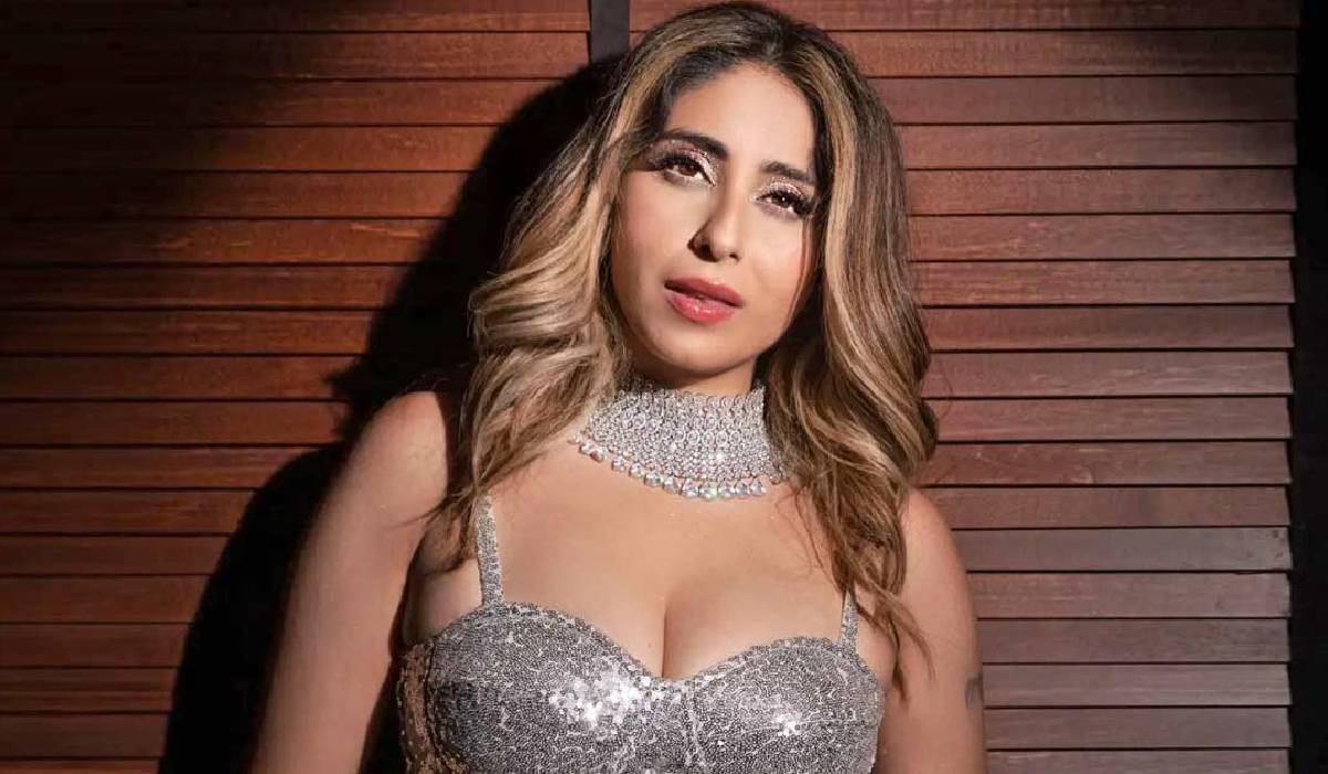 Neha Bhasin, Neha Bhasin trolled