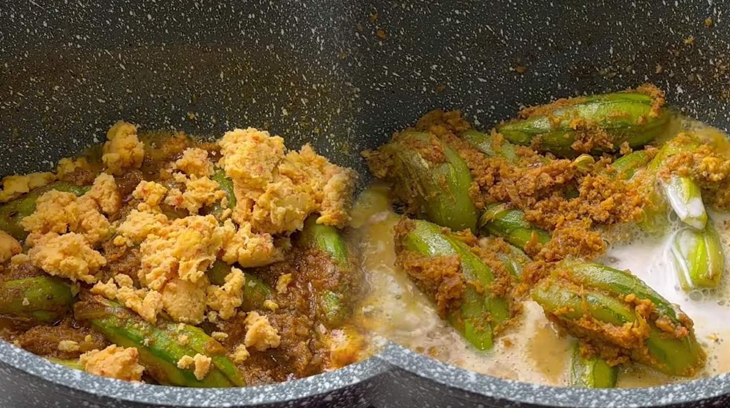 Potol Chingri Malaikari Recipe