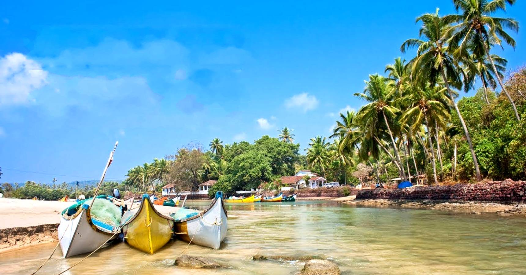 Tarkarli sea beach, Maharashtra travel destination