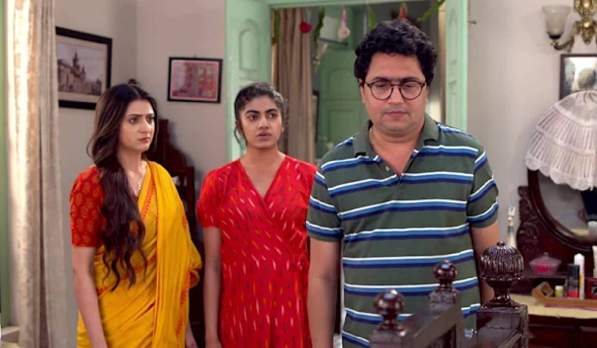 Animesh Bhaduri as Lalu Mitra in Meyebela serial