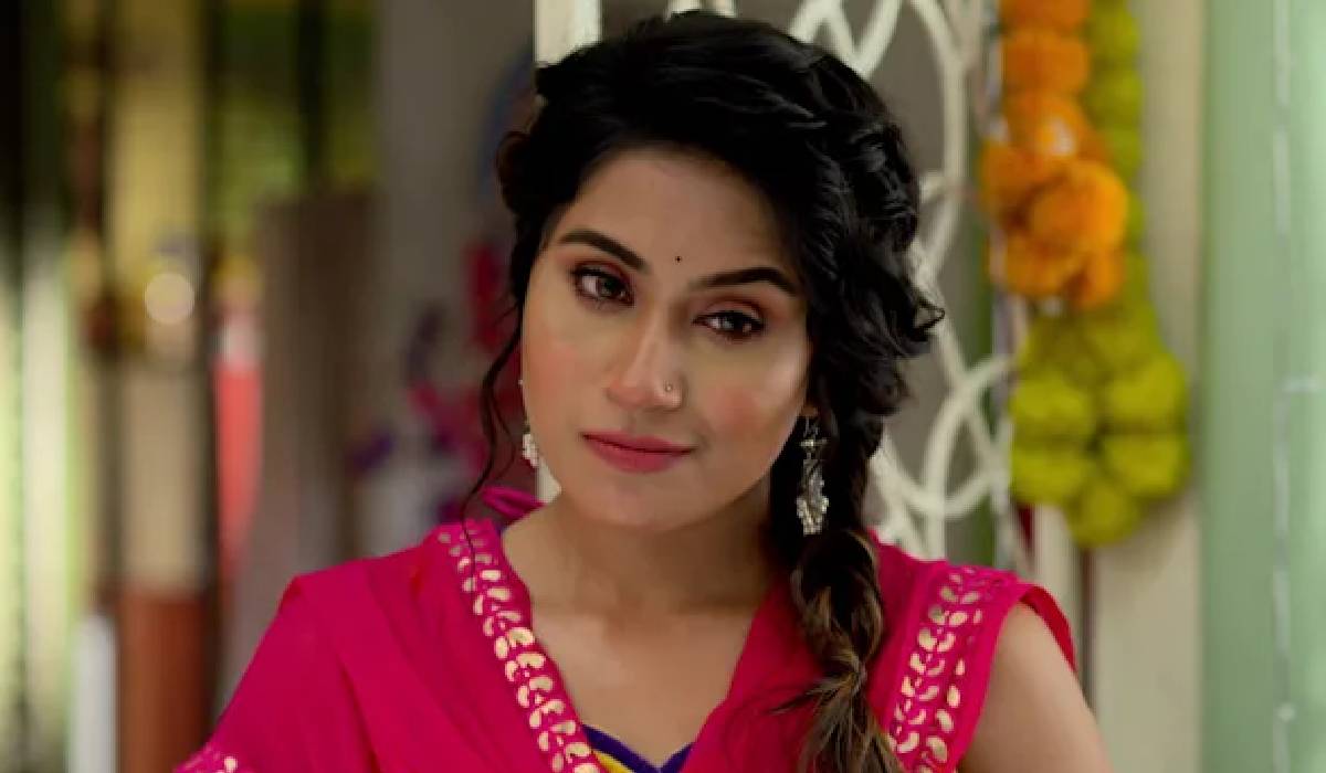 Ankusree Maity as Kiara in Gaatchora serial