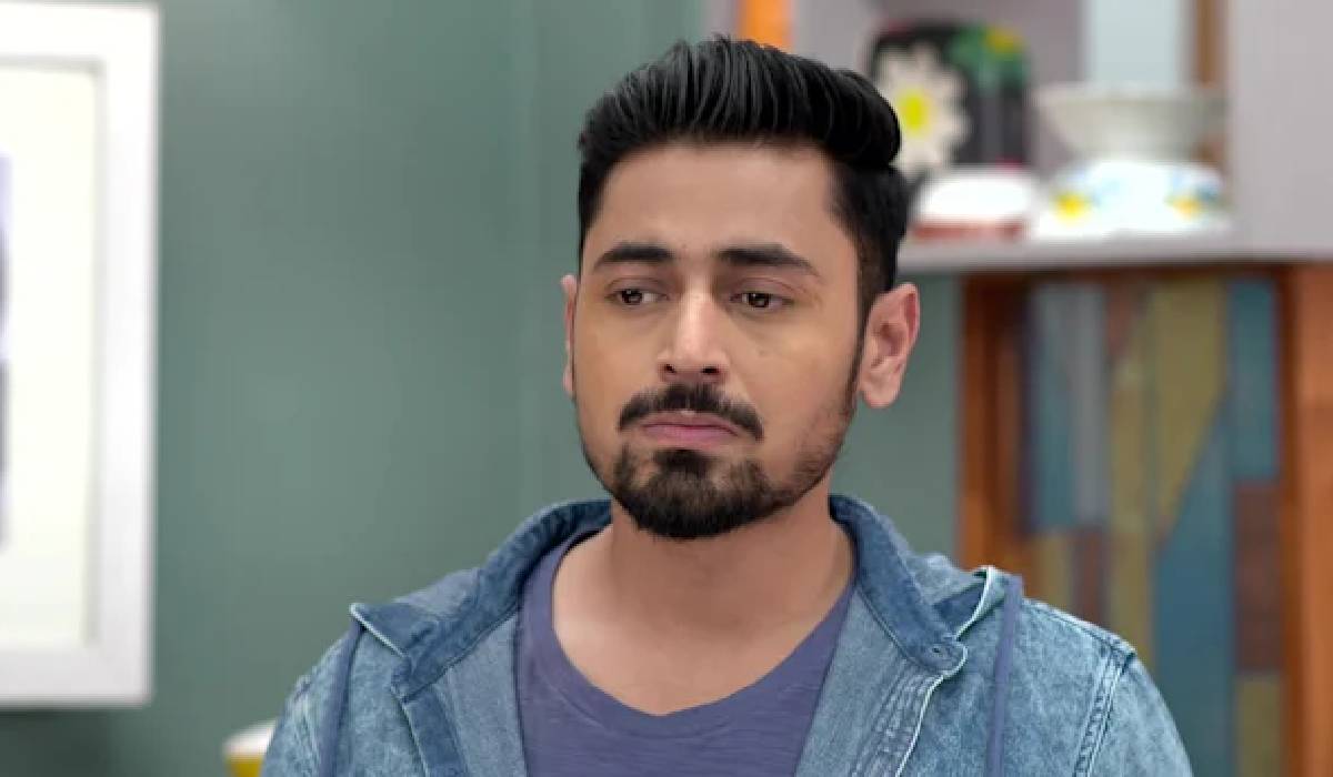 Saptarshi Maulik as Pokhraj in Ekka Dokka serial