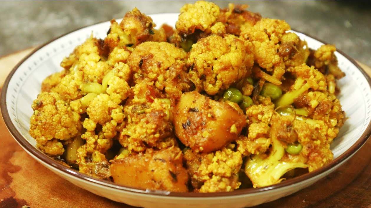 Punjabi Style Fulkopi Alu Recipe