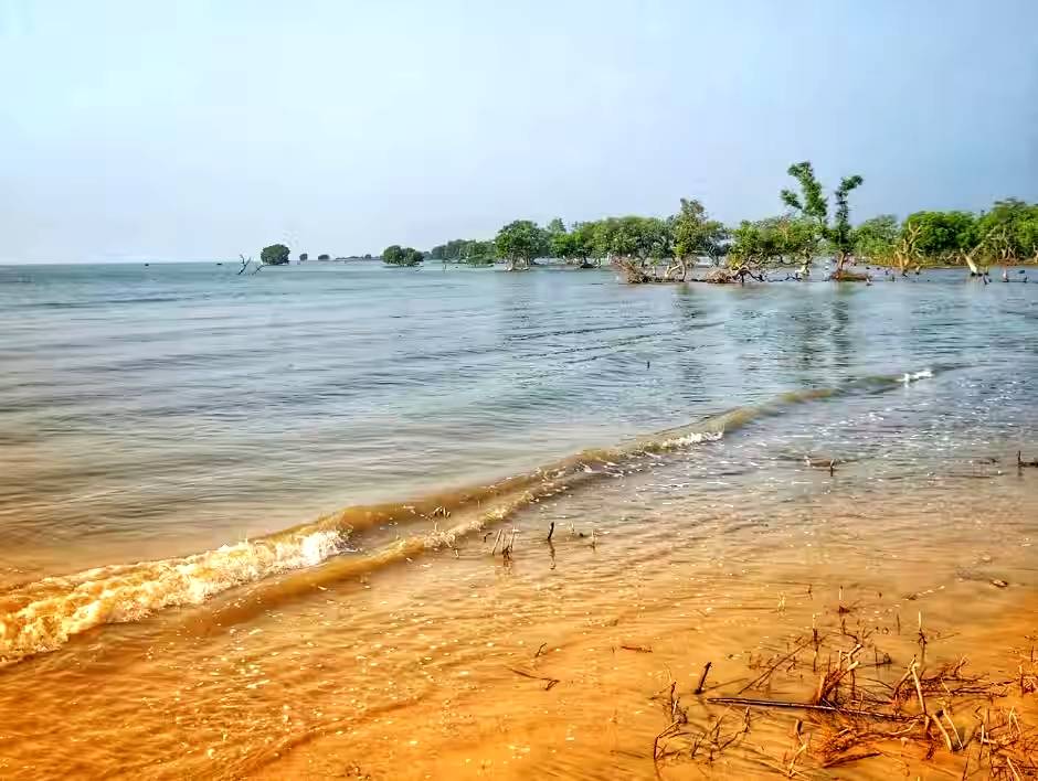 Travel destination Jamunasul sea beach in Odisha