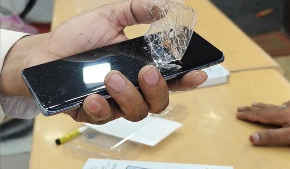 Screen Protectors in Smart Phones