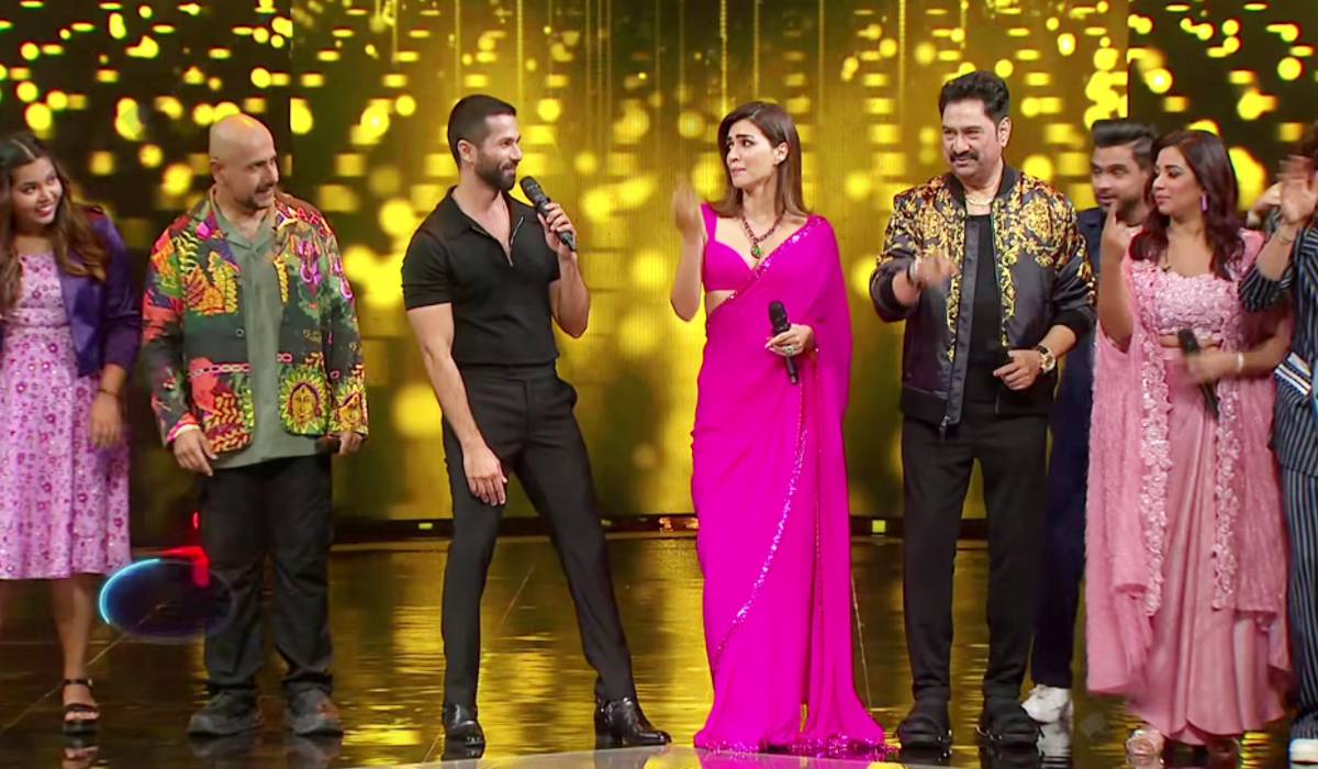 Shahid Kapoor Kriti Sanon Kumar Sanu in Indian Idol 14